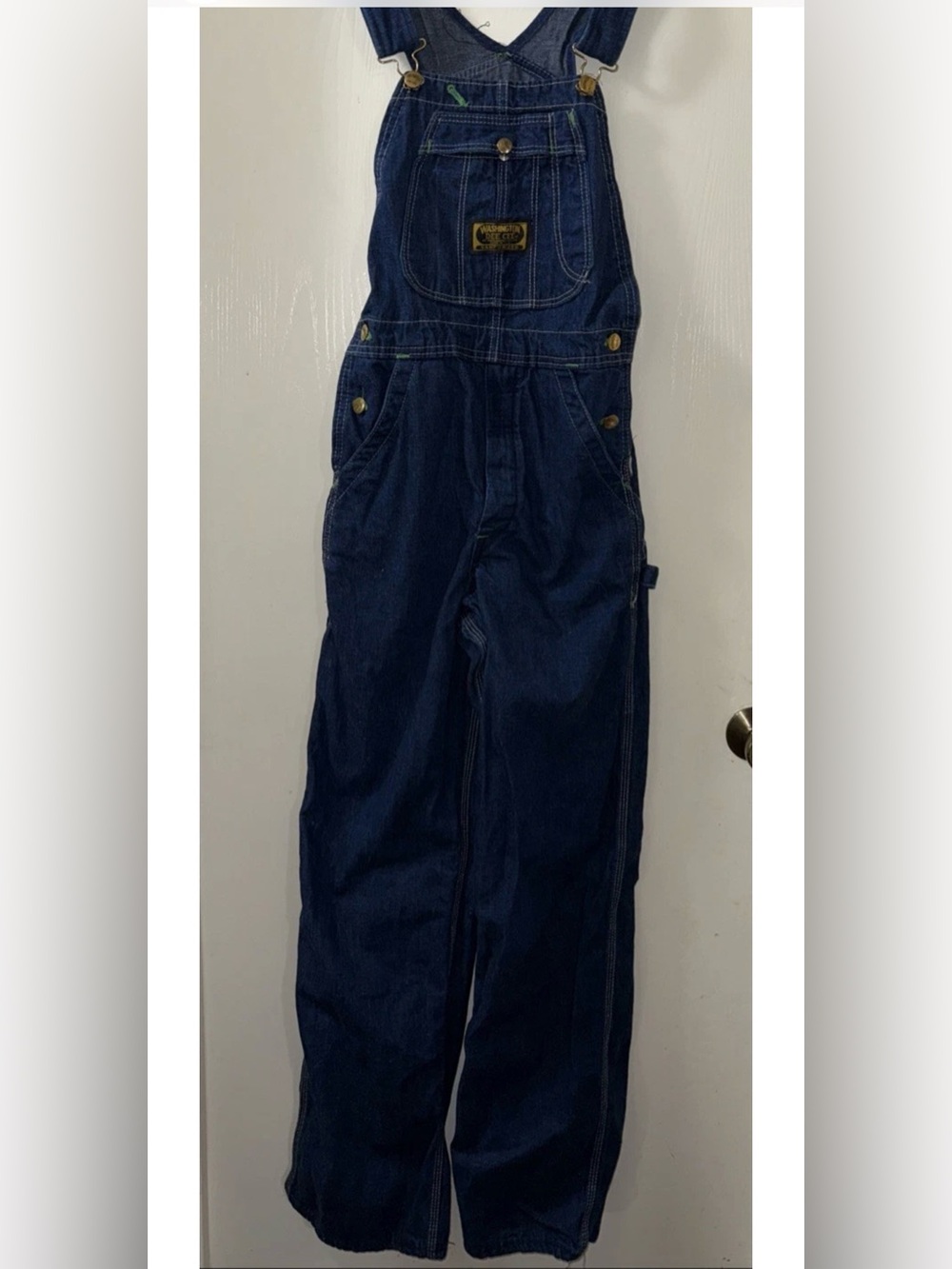 Vintage Washington Dee Cee 26X34 
Men's Relaxed Dark Blue Denim Overalls